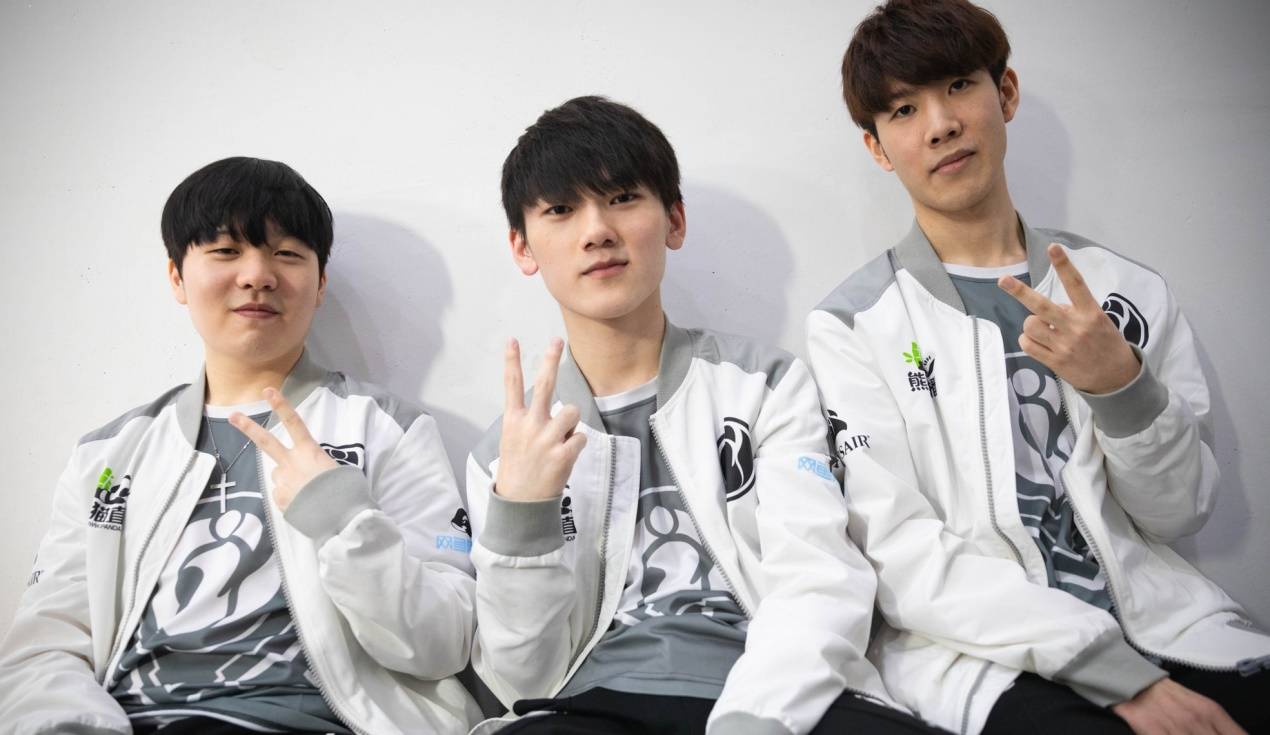 绩稳步提升 绩稳步提升