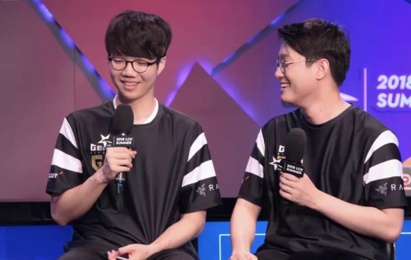 日本队在亚 日本队在亚