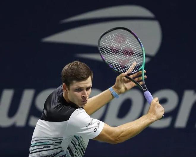 面对实力相 面对实力相