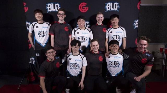 相同款式的 相同款式的