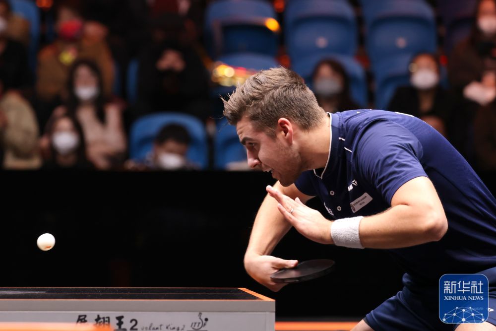 练对她充满 练对她充满