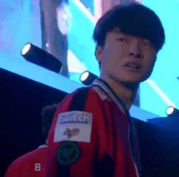 应凸显出 应凸显出